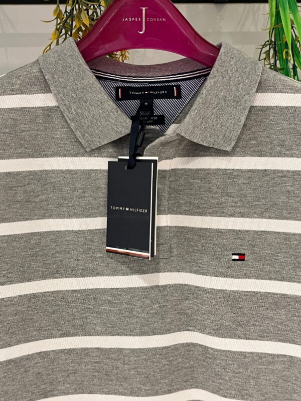 TOMMY STRIPE GREY